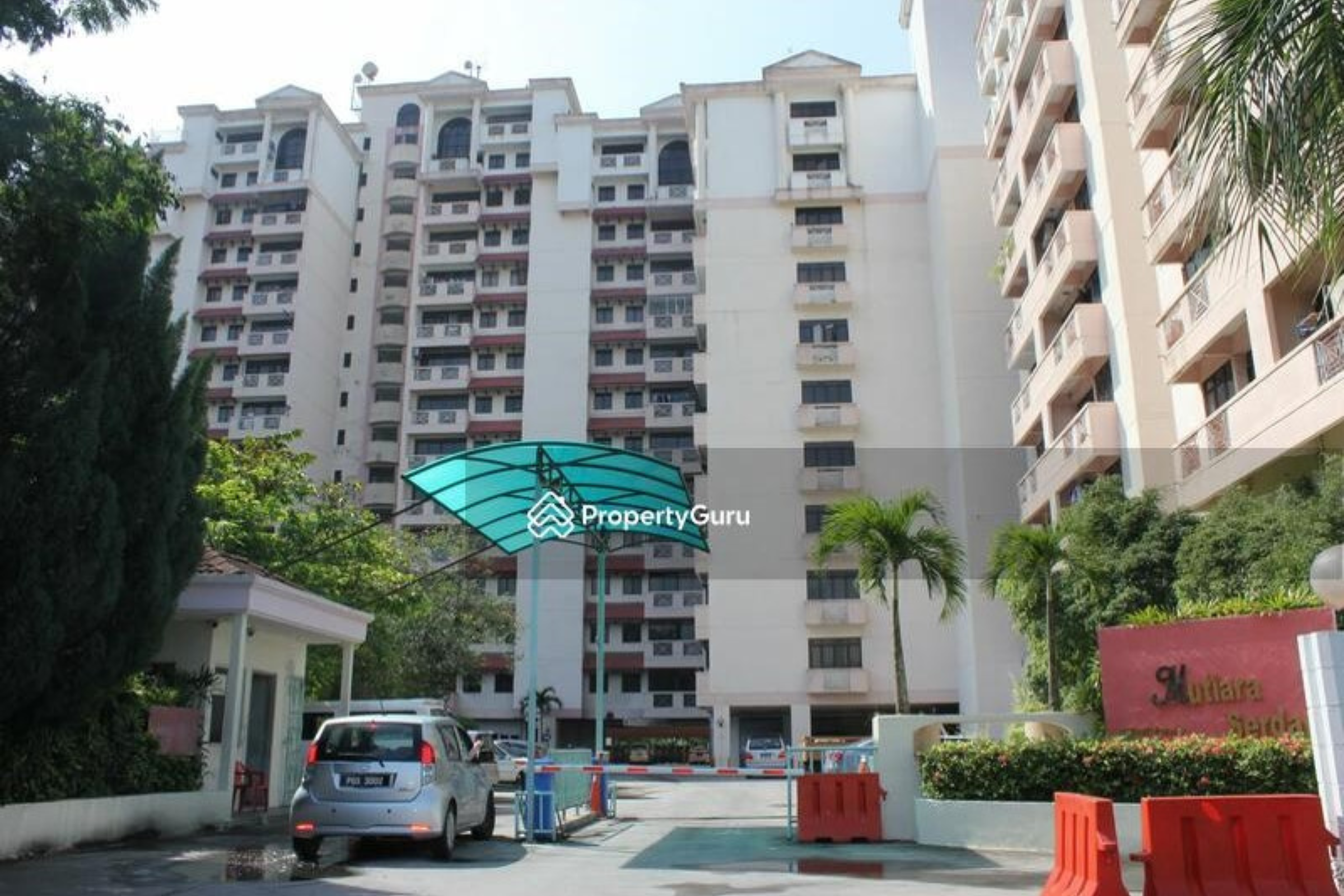 PANGSAPURI MUTIARA SERDANG CONDO